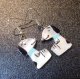 ズニ　Shennel・Comosona　インレイ　Sサイズスヌーピー　ダングルフックピアス