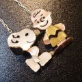 ズニ　Paula・Leekity　インレイ　全身スヌーピー&チャーリーブラウン　ピンTOP