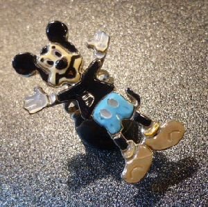 画像1: ズニ　Andrea・Lonjose　インレイ　全身ミッキーマウス　リング9号