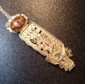 ズニ　Myron・Panteah　シルバー&14Kゴールドアクセント　アゲートストーン付　ピンブローチ&TOP